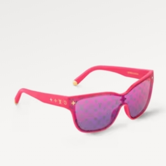 No lower lv Monogram Lens Sunglasses - Picture 2 of 5